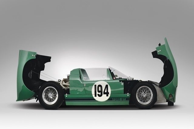 1965 Ford GT40 Prototype Roadster_04