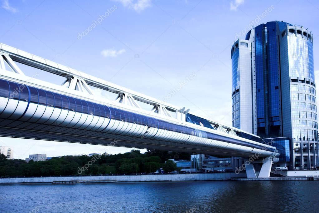 Мост и небоскреб