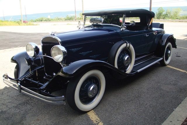 1930 Chrysler Model 77 Roadster_01