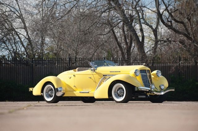 2003 Auburn Boattail Speedster Replica_01