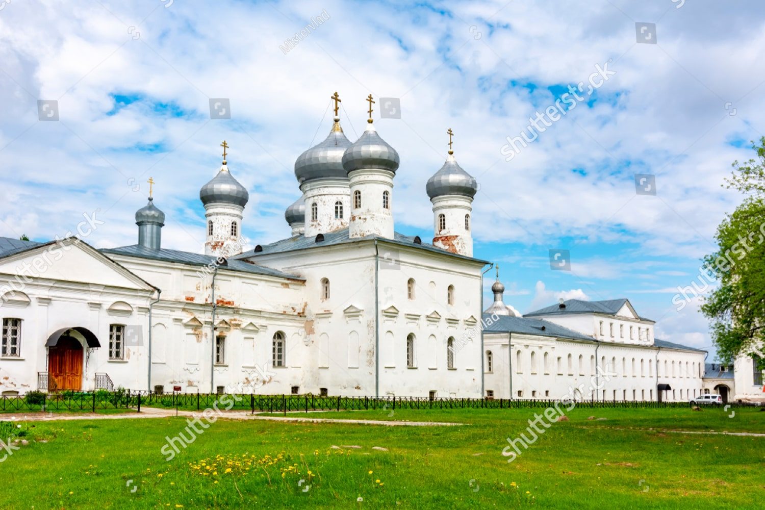 Свято-Юрьев монастырь