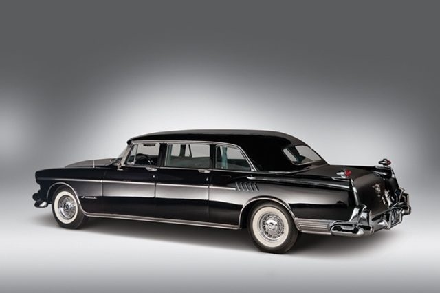 1956 Imperial Crown Limousine_02