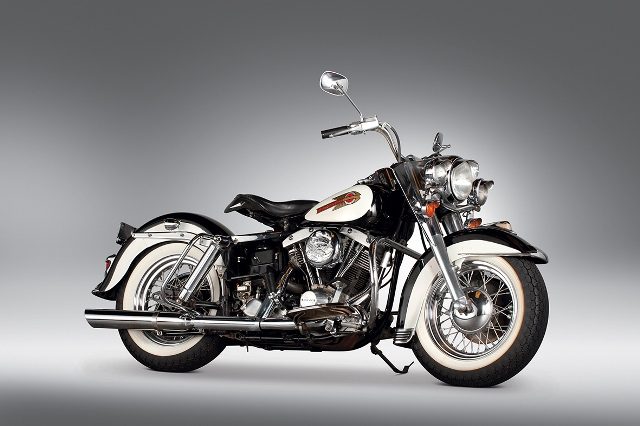 1972 Harley-Davidson FLH-1200 Electra-Glide_01