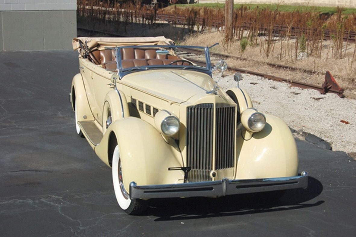 1935 Packard Super Eight Model 1204 Phaeton (body 851)_02