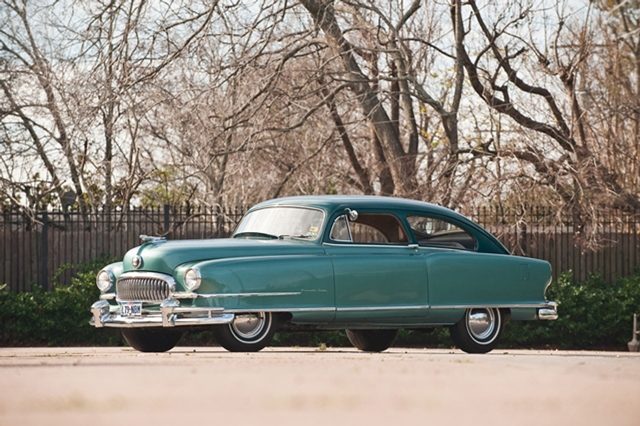 1951 Nash Ambassador Super 4-Door Sedan_01