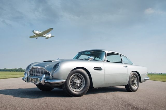 Aston Martin DB5 James Bond22