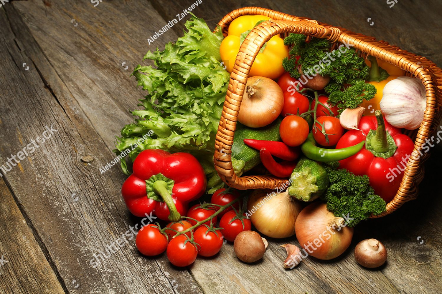 Корзина с овощами
