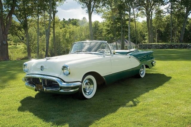 1956 Oldsmobile 98 Starfire Convertible_01