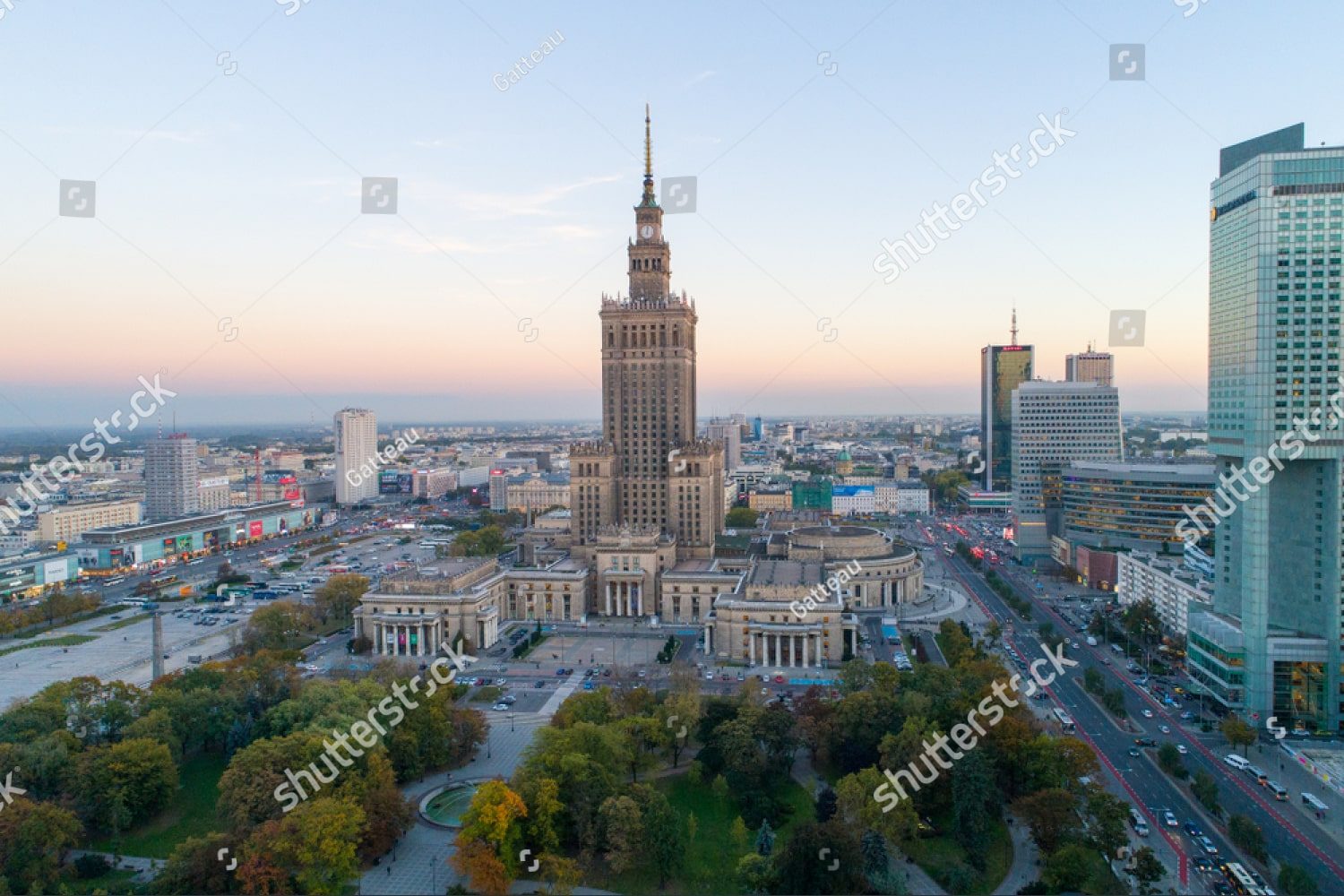 раннее утро в варшаве
