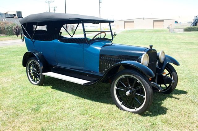 1917 Chandler Type 17 Series 25 7-Pass. Touring_03