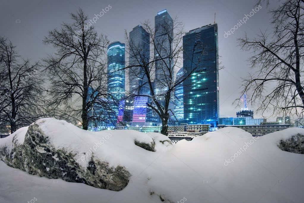 Небоскрёбы Москвы зимой