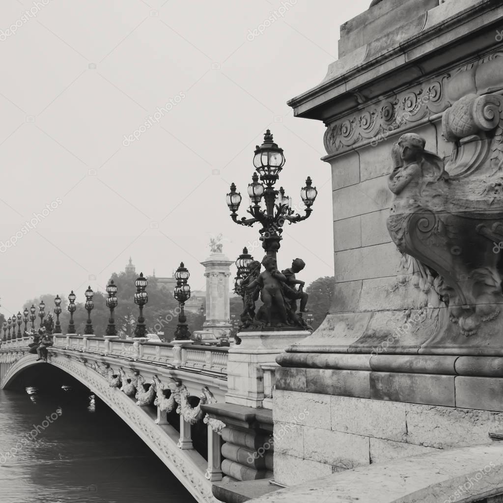 мост