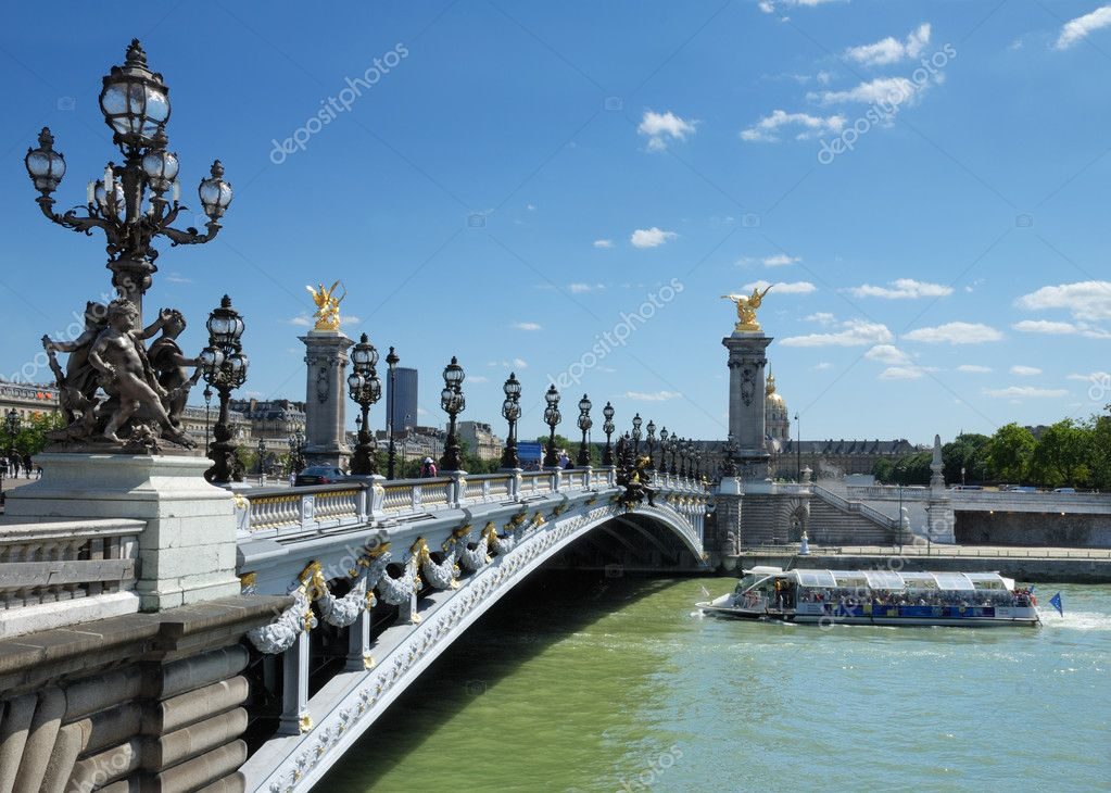 мост в Париже