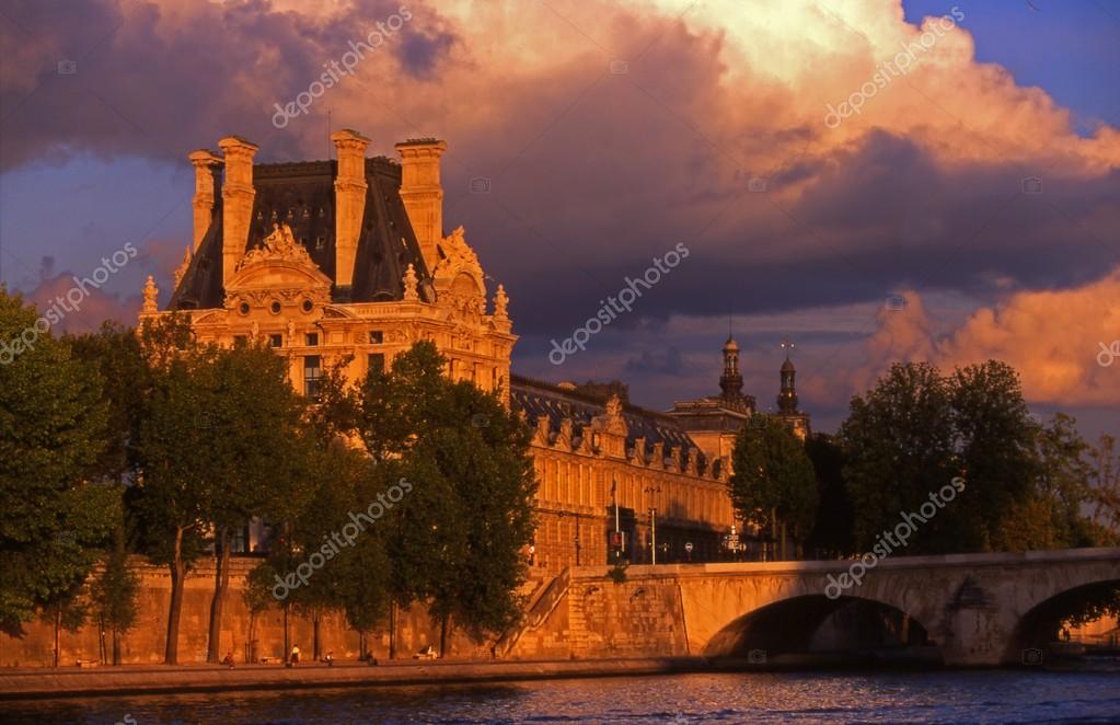 музей