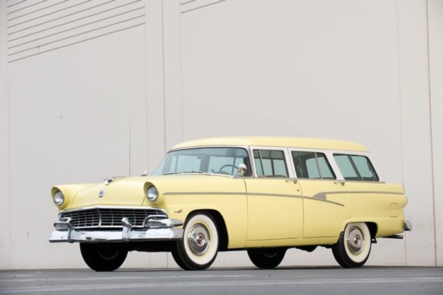 1956 Ford Customline Country Sedan Station Wagon_01