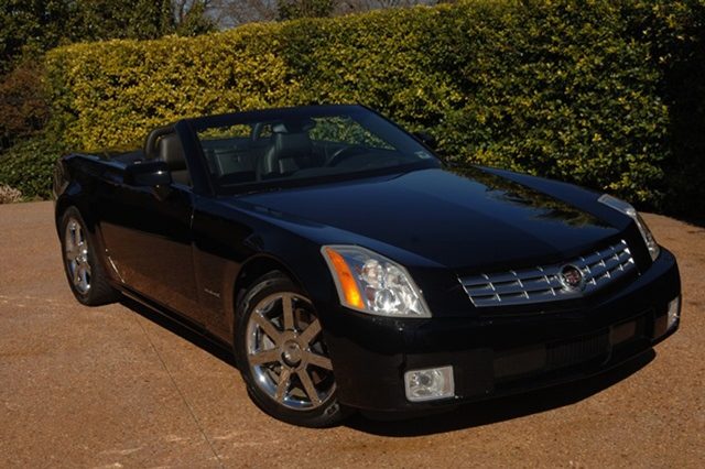 2004 Cadillac XLR Roadster_1