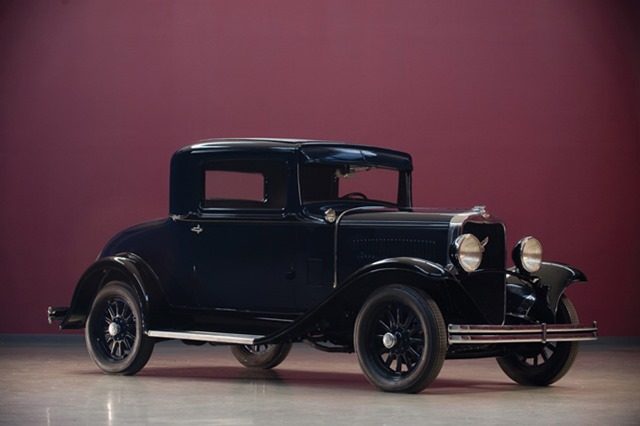 1930 Dodge DD Business Coupe_01