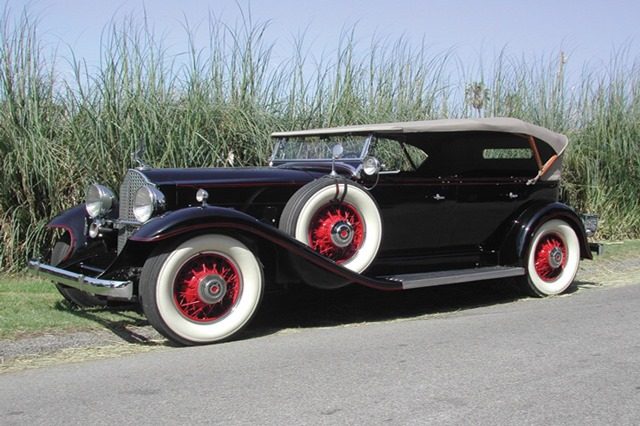 1932 Packard Standard Eight Model 902 Phaeton_01
