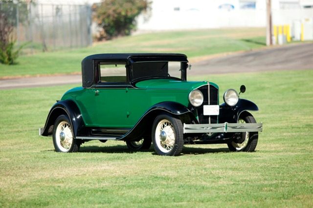 1931 DeVaux 6-75 Sport Coupe_01