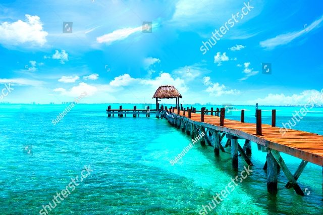 солнечный день на море 