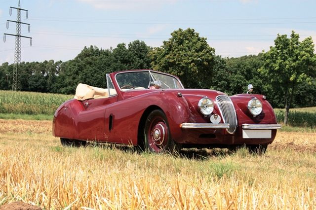 1953 Jaguar XK120 Drop Head Coupe_01
