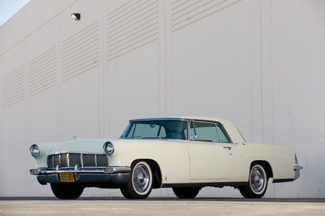 1956 Lincoln Continental Mark II_01