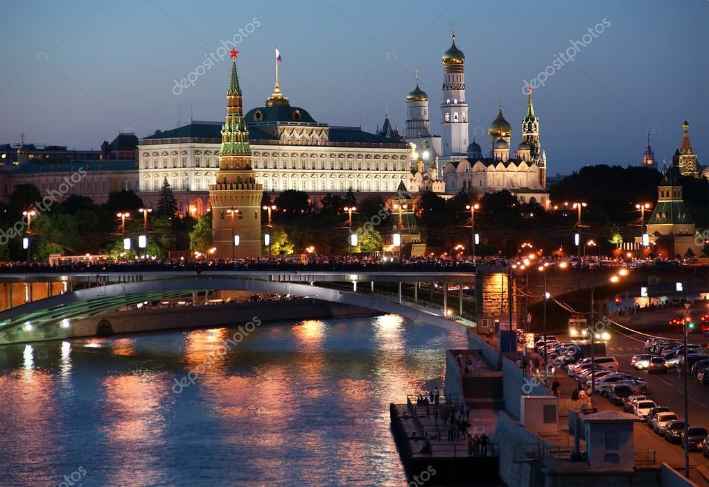 Ночной вид на Москву