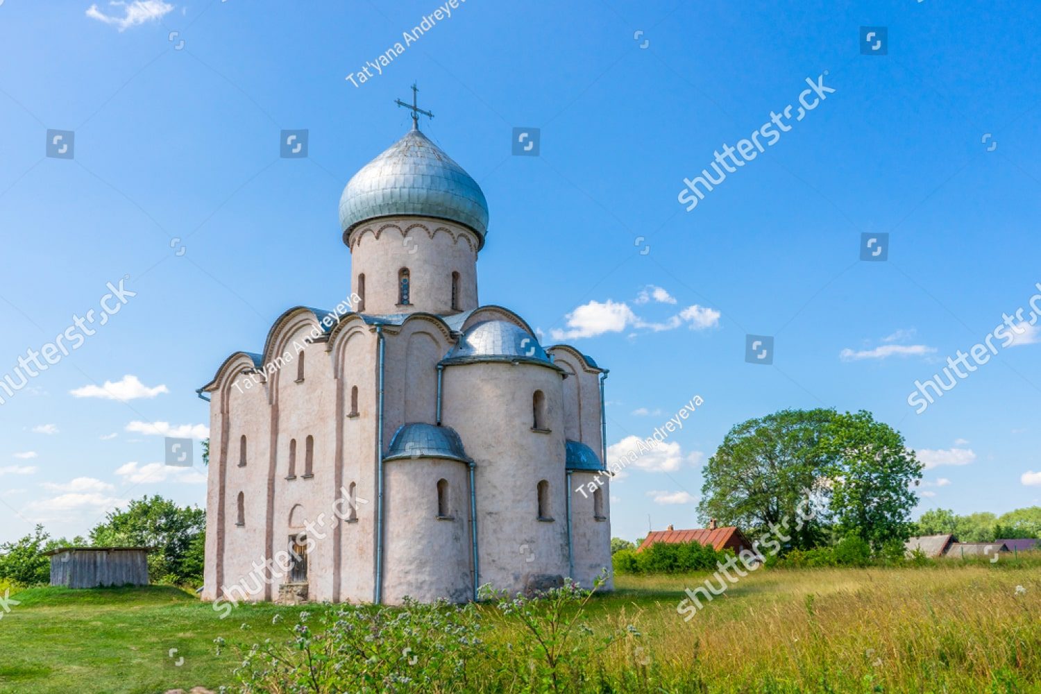 Старая церковь в великом новгороде 1