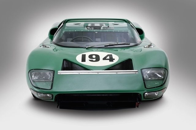 1965 Ford GT40 Prototype Roadster_05