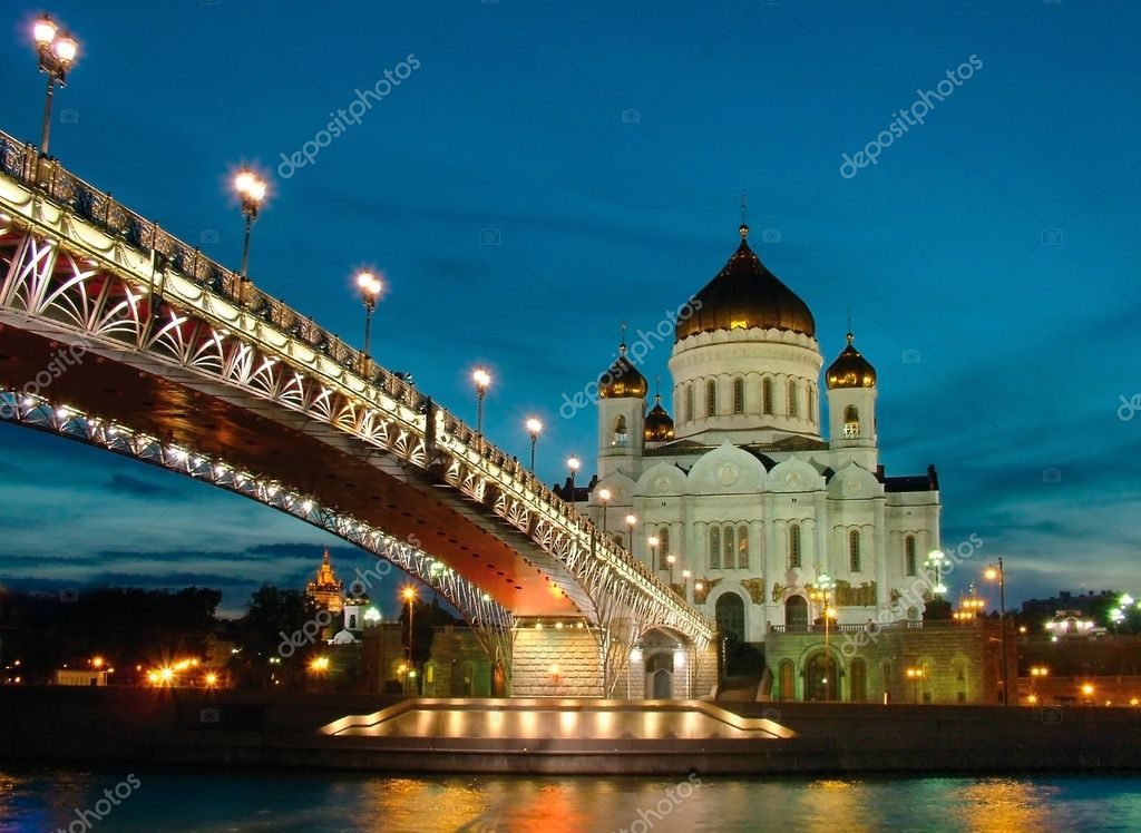 В Москве. Храм Христа Спасителя 