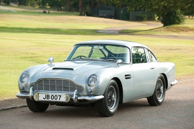 Aston Martin DB5 James Bond2