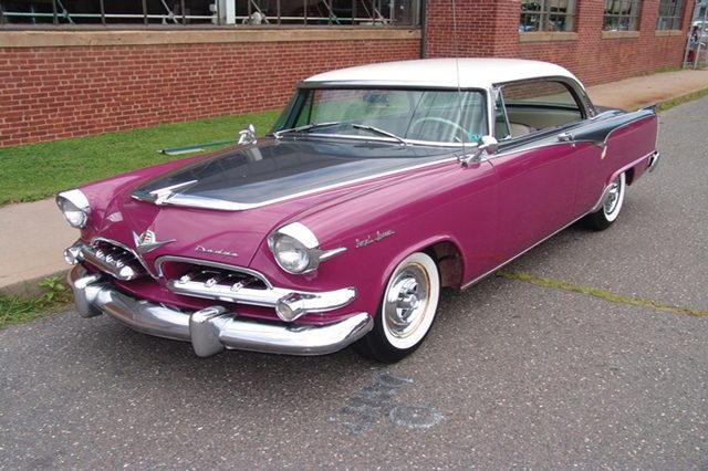 1955 Dodge Custom Royal Lancer 2-Door Hardtop_01