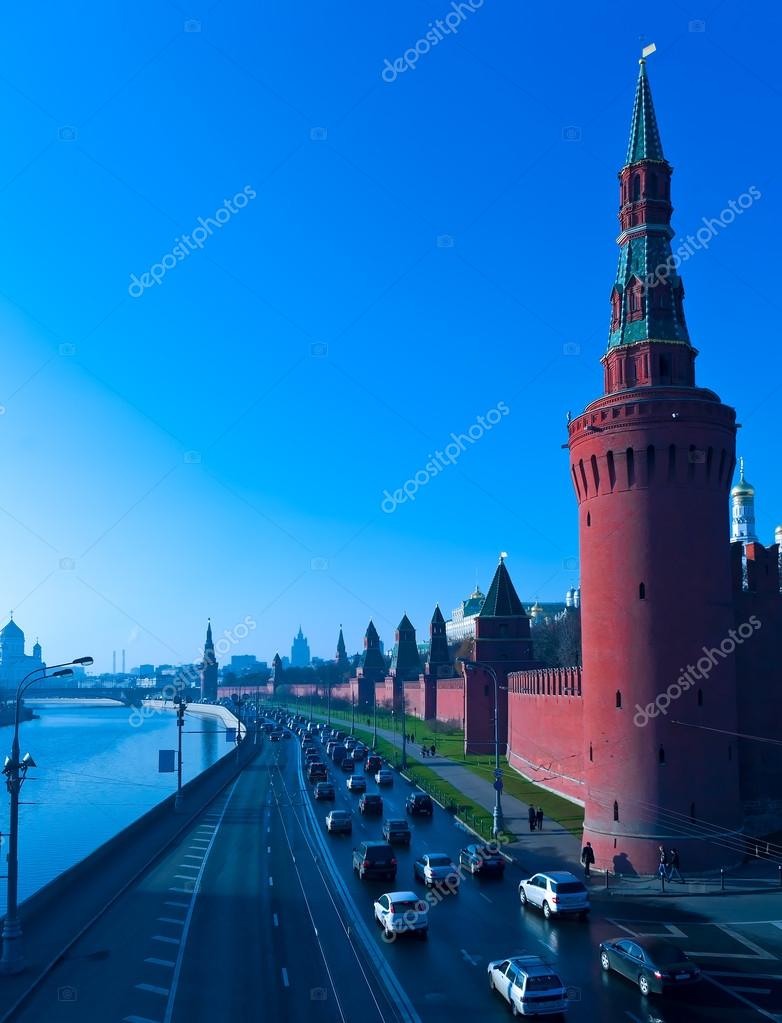 у красной площади