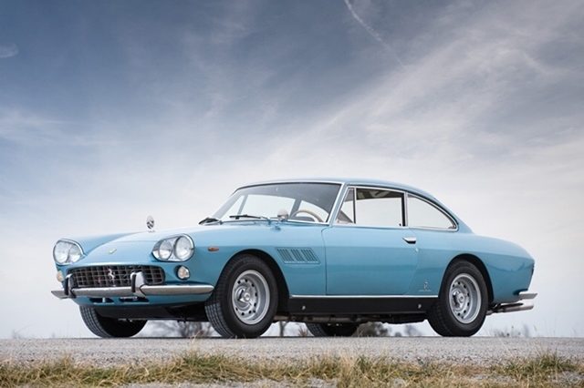 1964 Ferrari 330 GT 2+2_01