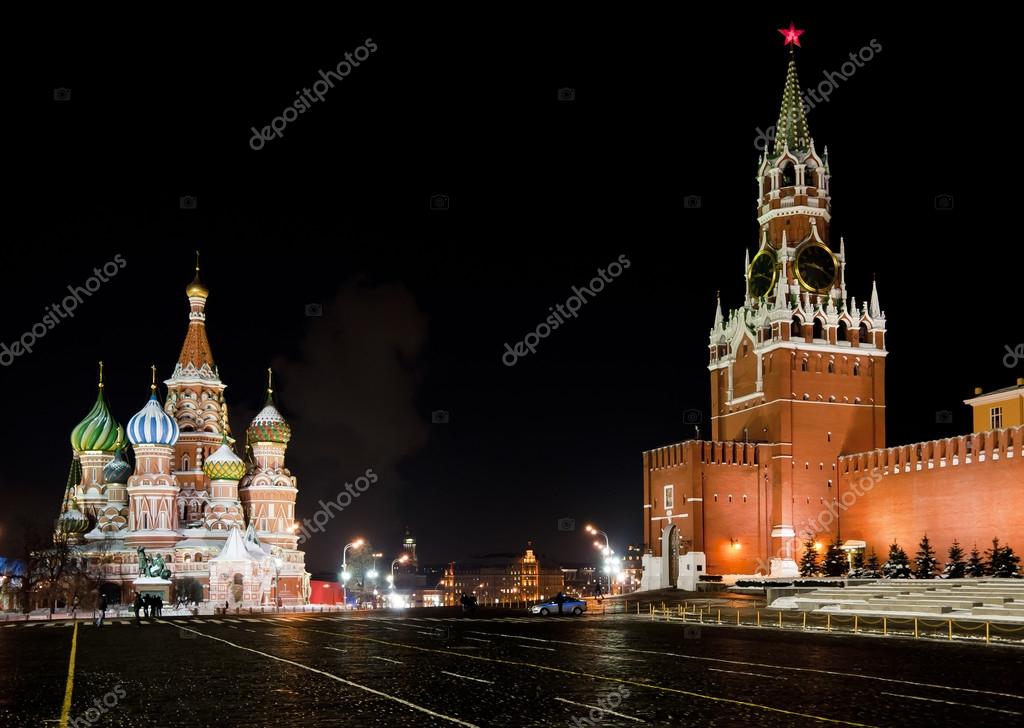 ночная площадь