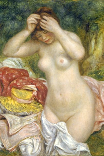 Купальщица, поправляющая свои волосы
