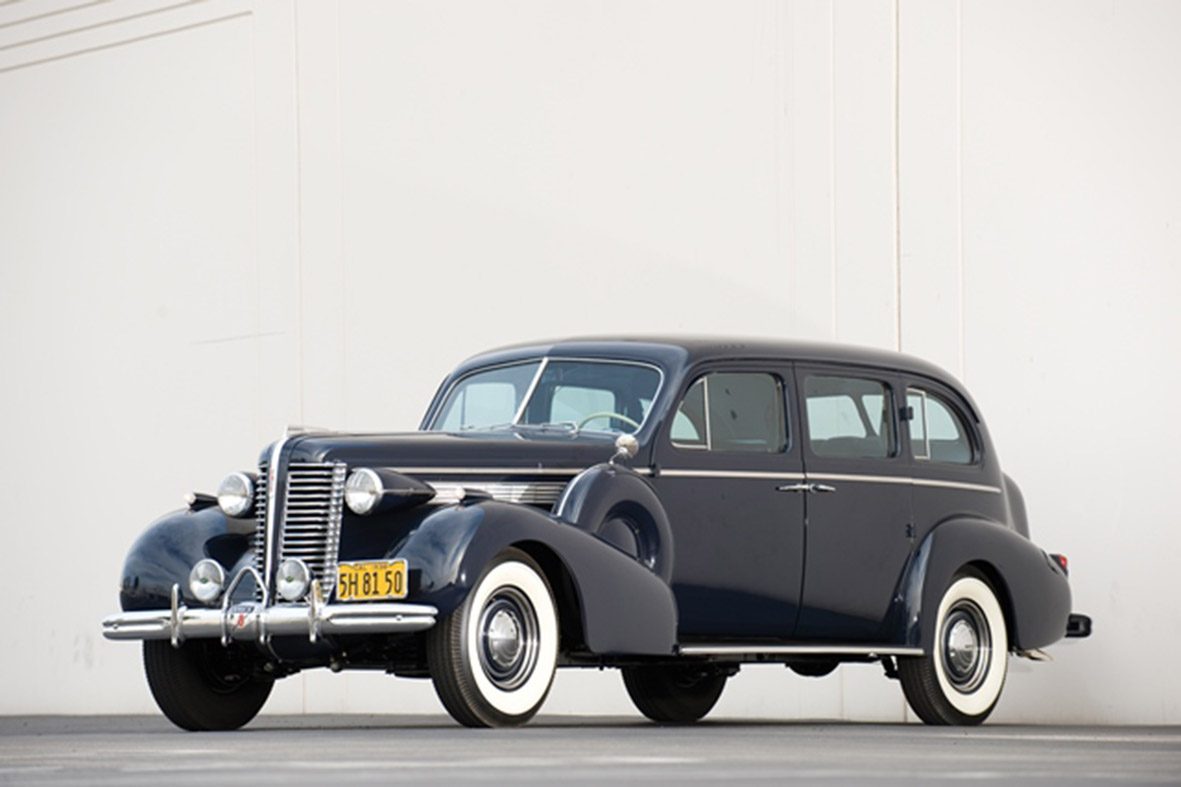 1938 Buick Limited Limousine_01