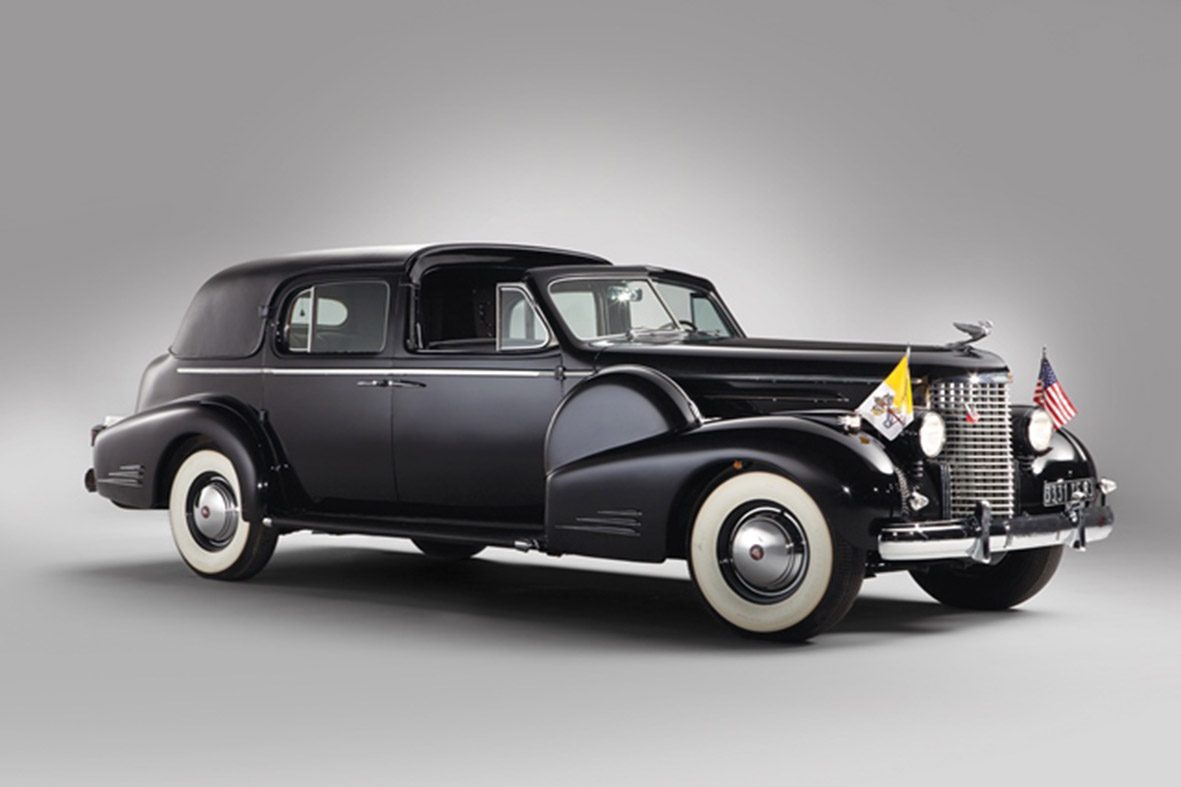 1938 Cadillac V16 Series 90 Ceremonial Town Car by Fleetwood_02