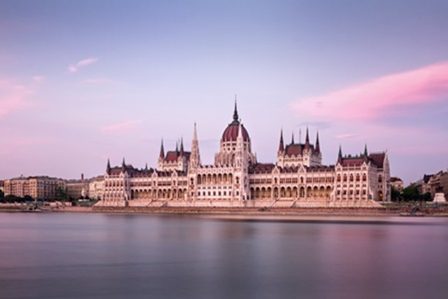 Здание венгерского парламента