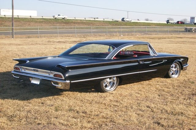 1960 Ford Galaxie Starliner Coupe Custom_2