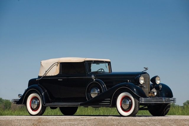 1933 Cadillac V16 452C Convertible Coupe (body 5585)_01