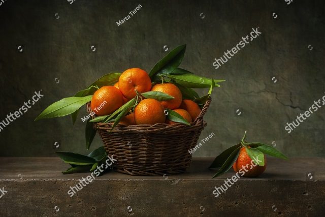 Клементины в корзинке 