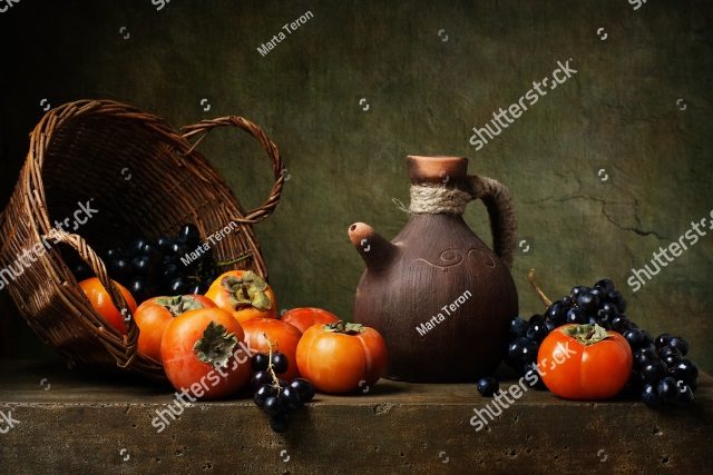 хурма и виноград 