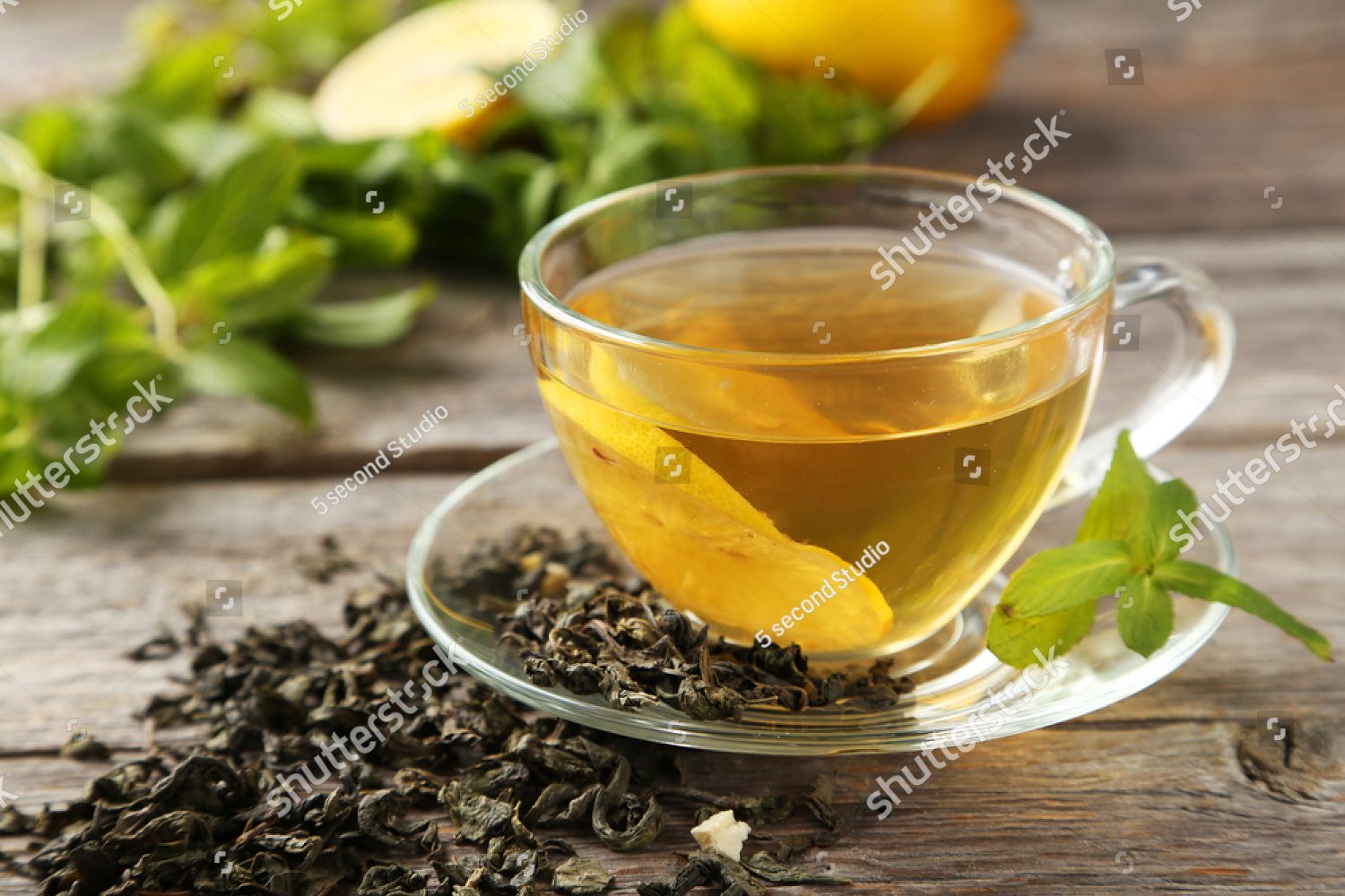 Зеленый чай с лимоном